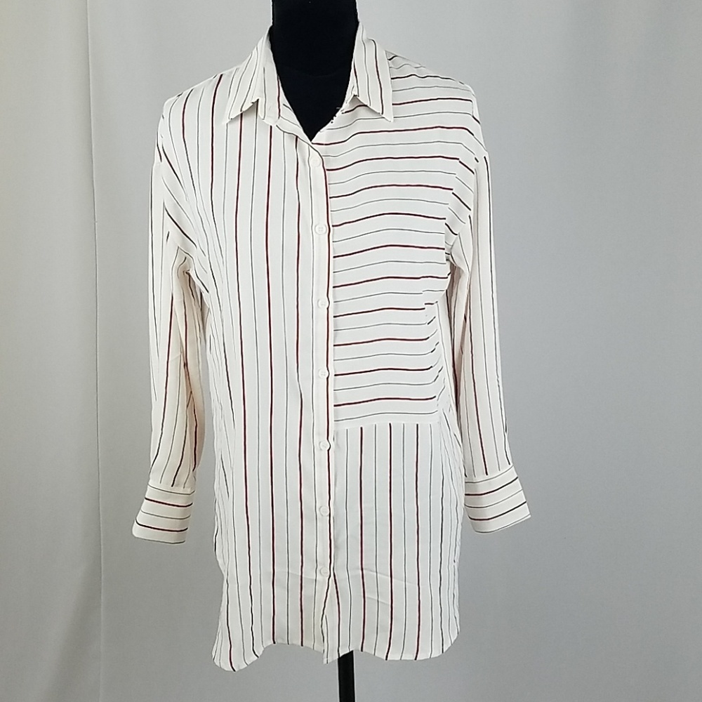 Lulus women M blouse‎ button down long sleeve red